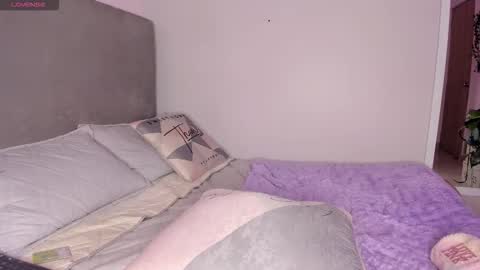 April online show from 02/10/26, 08:35