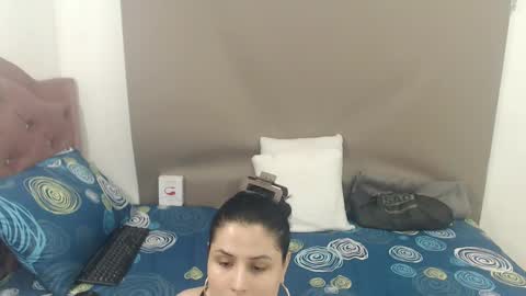 DANIELA online show from 09/12/25, 03:50