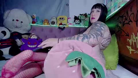 vivi independent model  online show from 02/22/26, 03:40