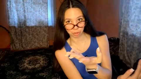Snapshot of kimberlikoshy chatting on 06/05/26, 04:24 kimberlikoshy online show from 06/05/26, 04:24