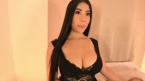 Snapshot of kimberlin_cam_ chatting on 05/08/26, 07:52 Kimberlin online show from 05/08/26, 07:52