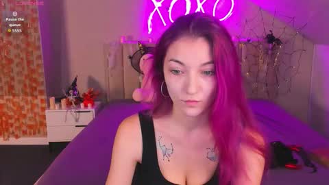 kimberlly_smith online show from 11/02/25, 12:02