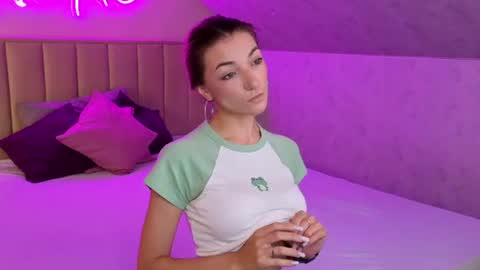 kimberlly_smith online show from 07/05/26, 11:34