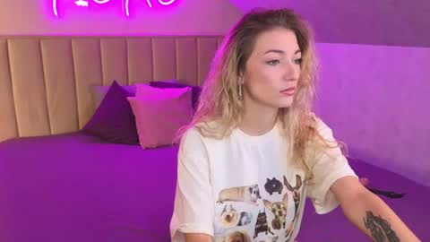 kimberlly_smith online show from 07/12/26, 11:40