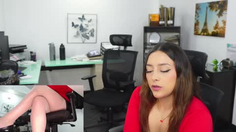 Kimberly 1200-1900 GMT-5 online show from 01/27/25, 09:33