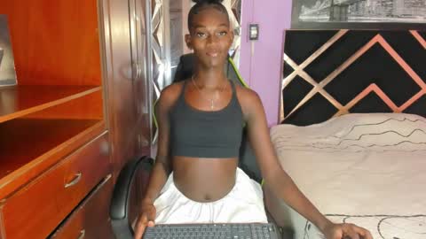 kimberly_ebonny online show from 10/26/25, 02:39