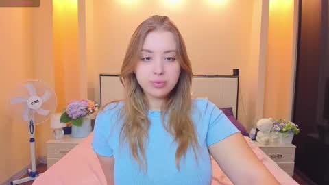 kimberly_mm online show from 12/10/24, 07:05