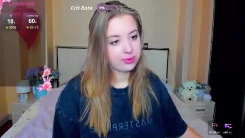 Snapshot of kimberly_mmm chatting on 10/02/25, 04:41 kimberly_mmm online show from 10/02/25, 04:41