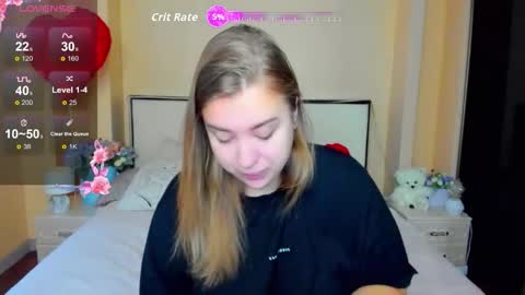 Snapshot of kimberly_mmm chatting on 10/06/25, 06:33 kimberly_mmm online show from 10/06/25, 06:33