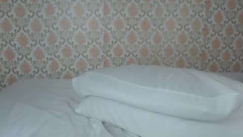 Kimberly online show from 02/06/25, 02:22