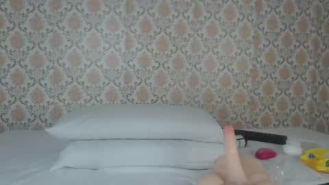 Kimberly online show from 02/12/25, 02:35