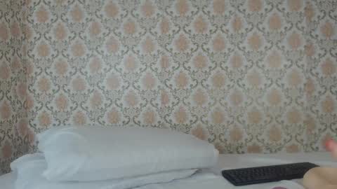 Kimberly online show from 02/21/25, 02:28