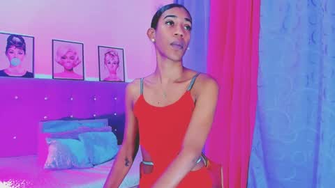 Your Queen KIM online show from 01/05/25, 03:55