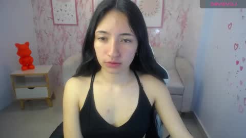 Snapshot of kimberly_thomson_t chatting on 10/15/25, 10:37 kimberly online show from 10/15/25, 10:37