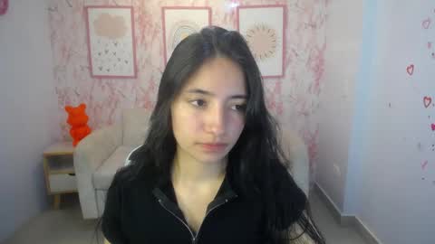 Snapshot of kimberly_thomson_t chatting on 11/15/25, 10:56 kimberly online show from 11/15/25, 10:56