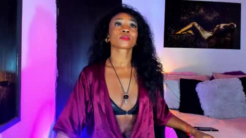 Snapshot of kimberlybanks2 chatting on 01/26/25, 09:18 Kimberly Banks online show from 01/26/25, 09:18