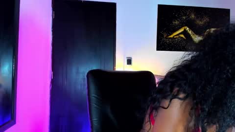 Snapshot of kimberlybanks2 chatting on 02/12/25, 04:54 Kimberly Banks online show from 02/12/25, 04:54