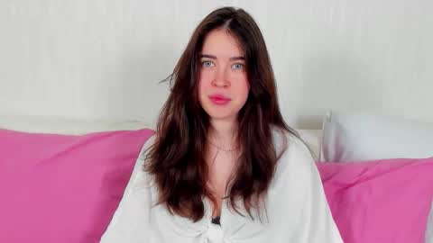 KimberlyBond online show from 12/14/25, 07:18