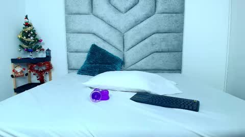 kimberlyfox_t online show from 01/09/26, 12:30