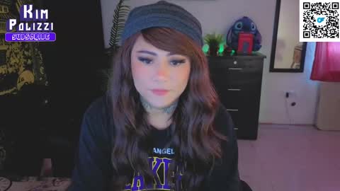 Snapshot of kimberlygati2 chatting on 09/10/25, 04:40 Kimberly Polizzi     online show from 09/10/25, 04:40