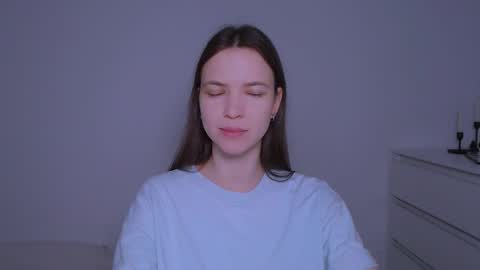 Snapshot of kimberlyhart_ chatting on 02/27/25, 06:29 Kimberly online show from 02/27/25, 06:29