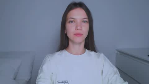 Snapshot of kimberlyhart_ chatting on 09/22/25, 06:48 Kimberly online show from 09/22/25, 06:48