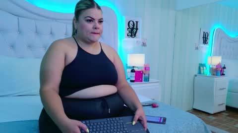 KimBrooks online show from 11/13/25, 10:58