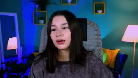 kimclarks online show from 11/11/25, 01:44