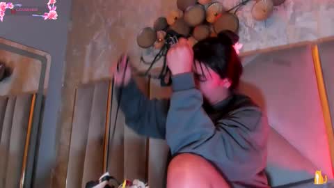  KIM  online show from 02/19/26, 03:02