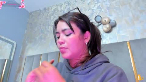  KIM  online show from 03/08/26, 02:59