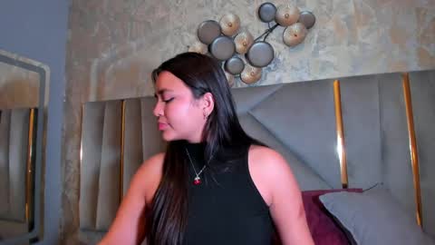  KIM  online show from 06/04/26, 02:39