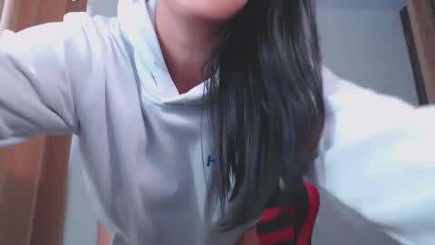 Snapshot of kimflexible_ chatting on 01/29/25, 08:35 Kim 3 online show from 01/29/25, 08:35