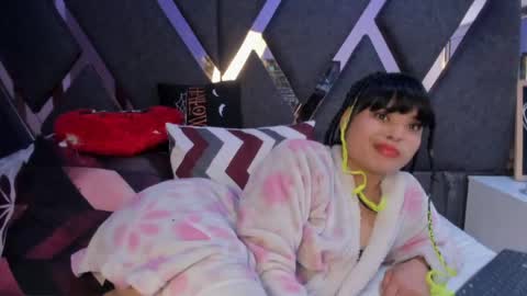 Kimy online show from 04/25/26, 05:10