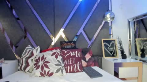 Kimy online show from 04/27/26, 01:31