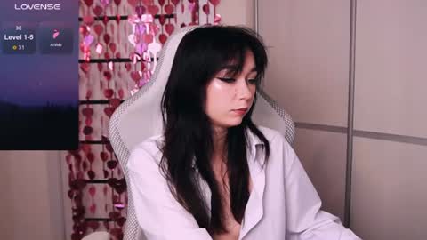 Kimiko online show from 07/25/26, 11:30