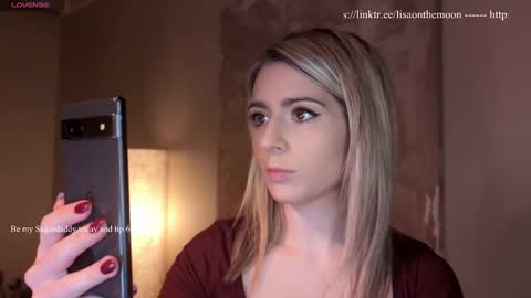 Wolfs Girl online show from 03/25/26, 08:26