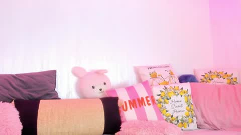 Natalie online show from 05/20/26, 07:31