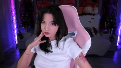 kimm wong online show from 12/21/25, 12:45