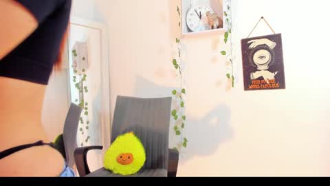 Kimm online show from 12/14/24, 07:07