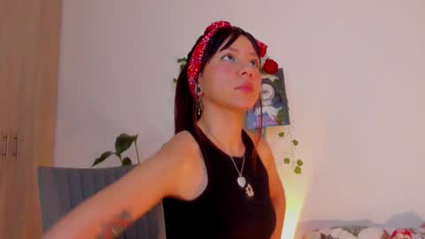 Kimm online show from 10/21/25, 12:22