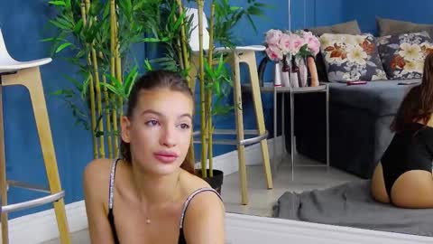 kimmdaviss online show from 10/25/25, 06:54