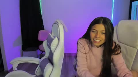 kimmi online show from 12/22/24, 11:41