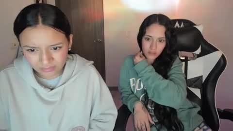 kimmi online show from 09/26/25, 11:09