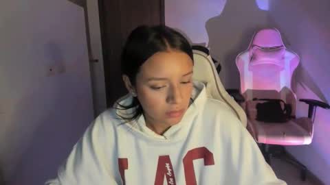 kimmi online show from 01/06/26, 11:07