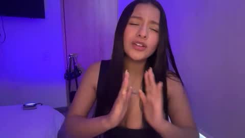 kimmi online show from 05/21/26, 03:19