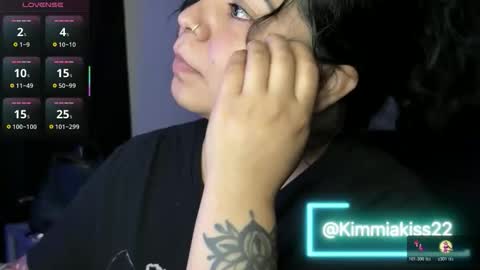 Kimmi online show from 10/22/25, 09:25