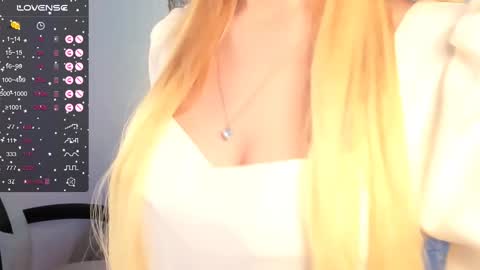  Your Kimmie  follow me  online show from 12/24/24, 05:02