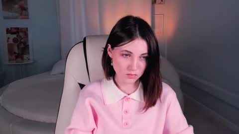 Snapshot of kimmie_shine chatting on 02/05/26, 11:26 Your Kimmie follow me online show from 02/05/26, 11:26