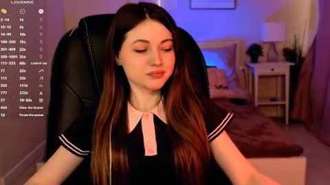 Snapshot of kimmie_shine chatting on 06/11/26, 03:54 Your Kimmie follow me online show from 06/11/26, 03:54