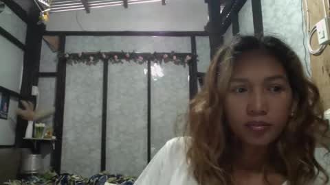 kimmk73644 online show from 03/13/26, 11:33